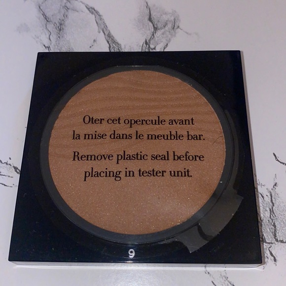 Never used, Armani Neo Nude powder 9.0
Doesn’t have the compact case, just pan - Picture 1 of 2